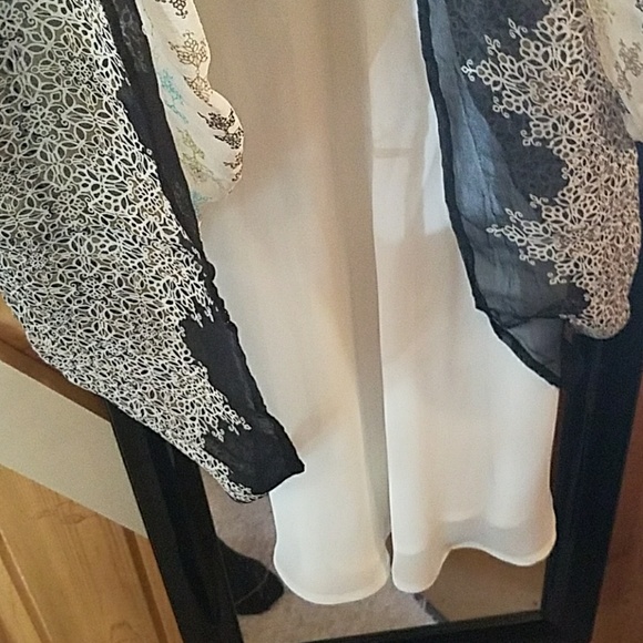 Robbie Bee Silk Dress - Picture 6 of 6